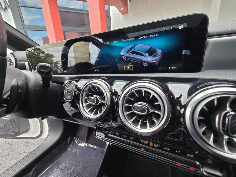 2022 Mercedes-Benz CLA