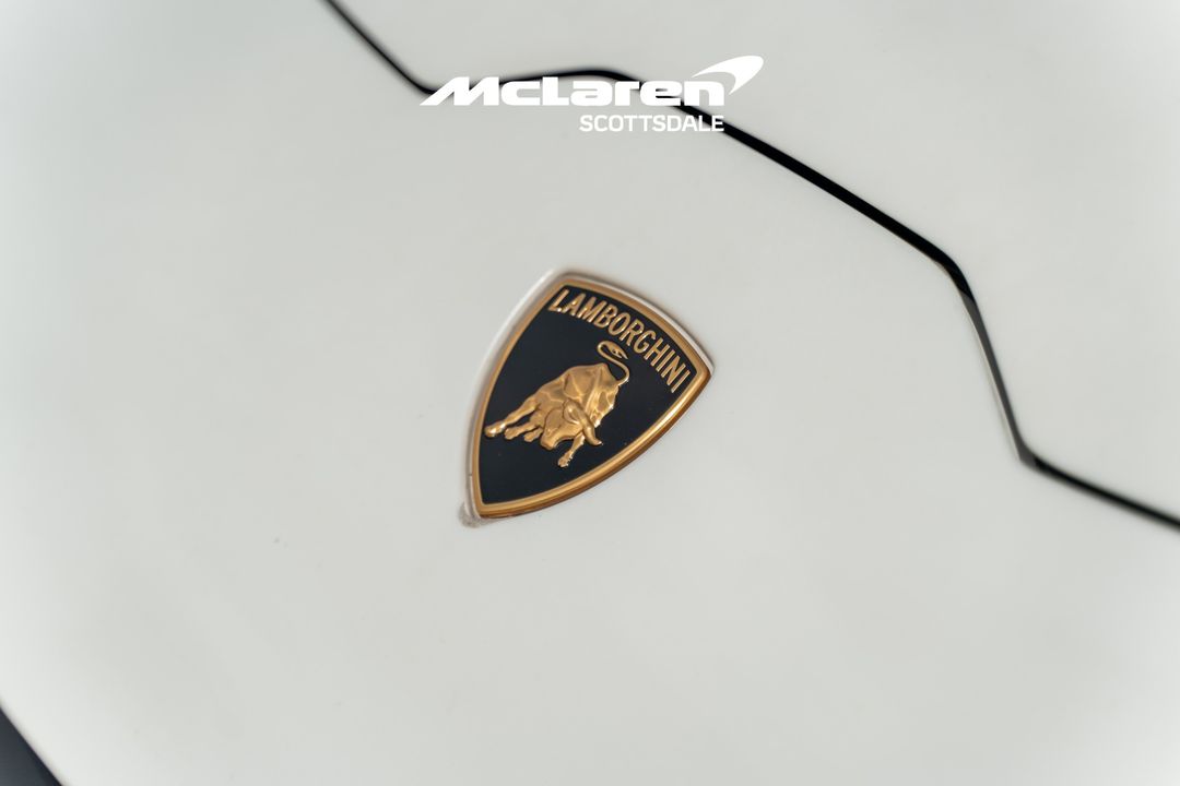 2023 LAMBORGHINI HURACAN EVO