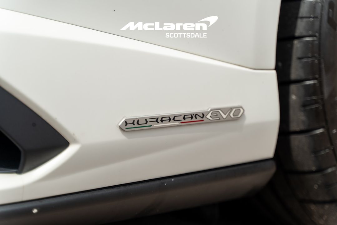 2023 LAMBORGHINI HURACAN EVO