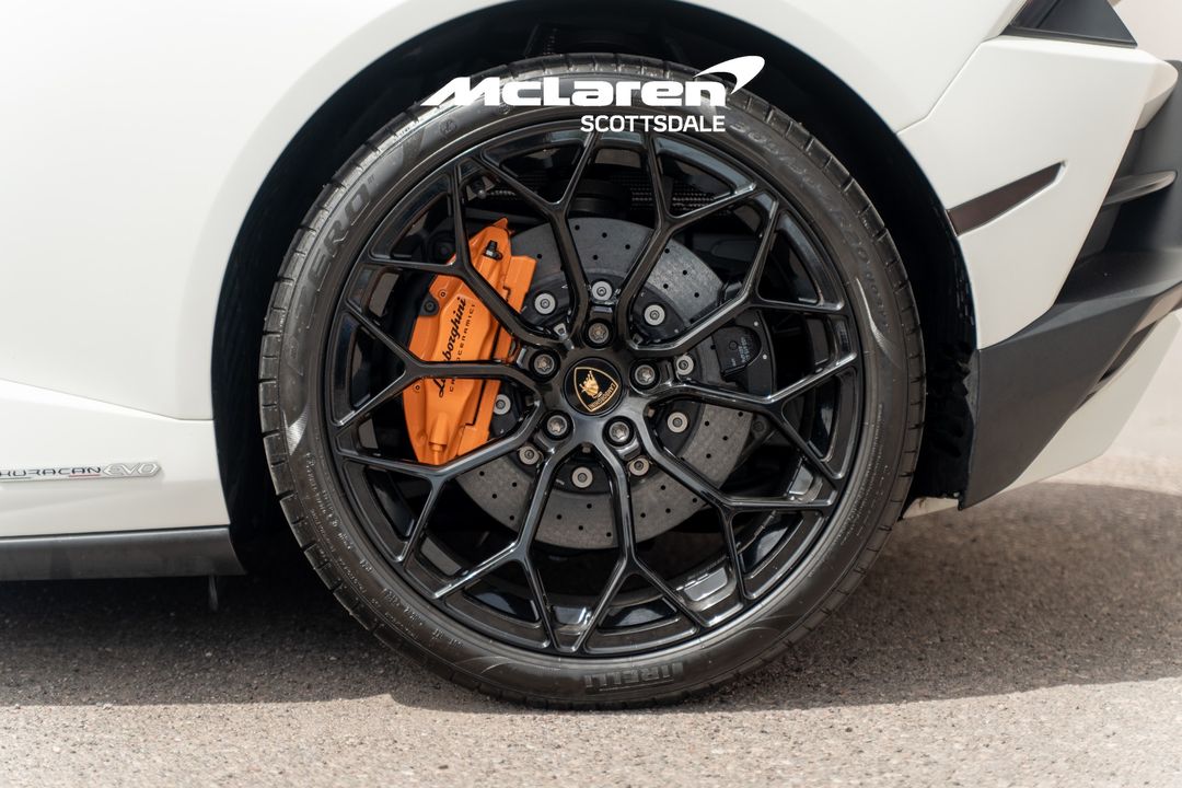 2023 LAMBORGHINI HURACAN EVO