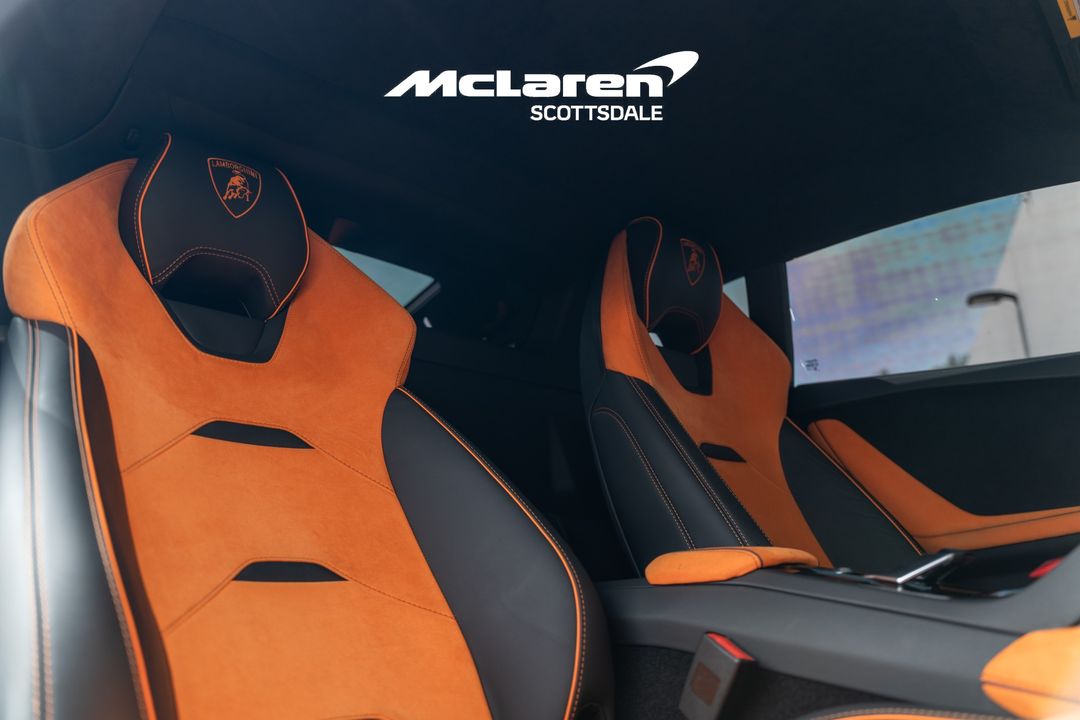 2023 LAMBORGHINI HURACAN EVO