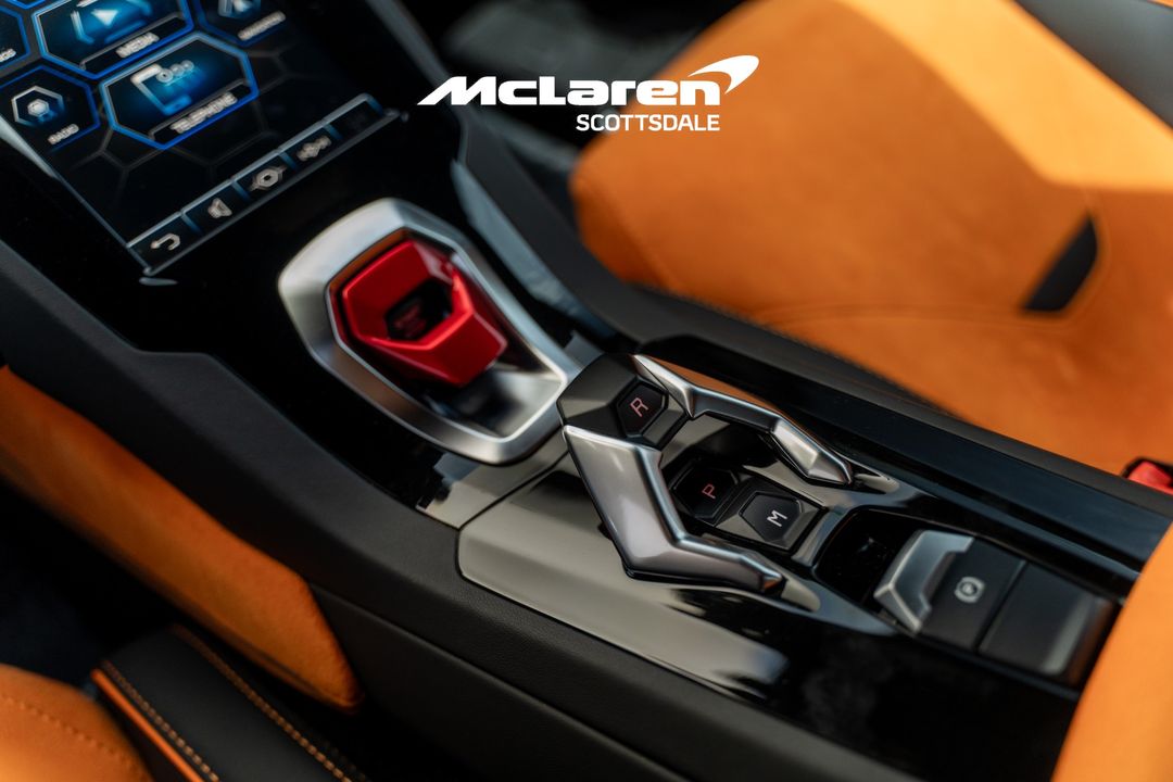 2023 LAMBORGHINI HURACAN EVO