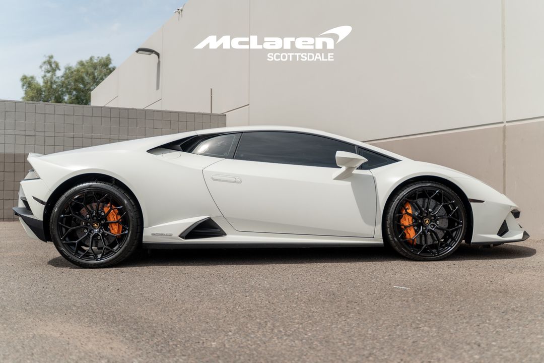 2023 LAMBORGHINI HURACAN EVO