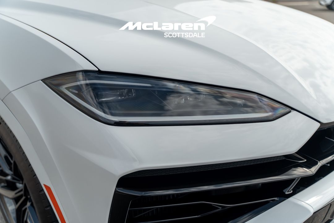 2025 LAMBORGHINI URUS