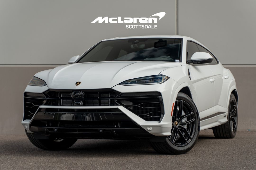2025 LAMBORGHINI URUS