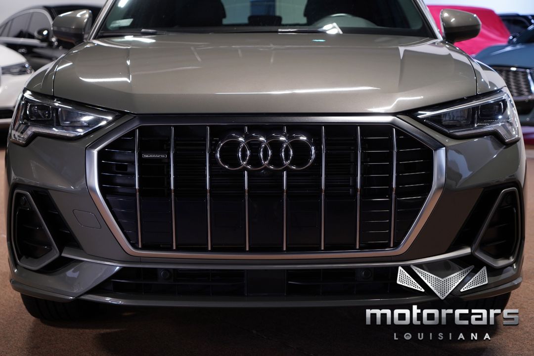 2022 Audi Q3