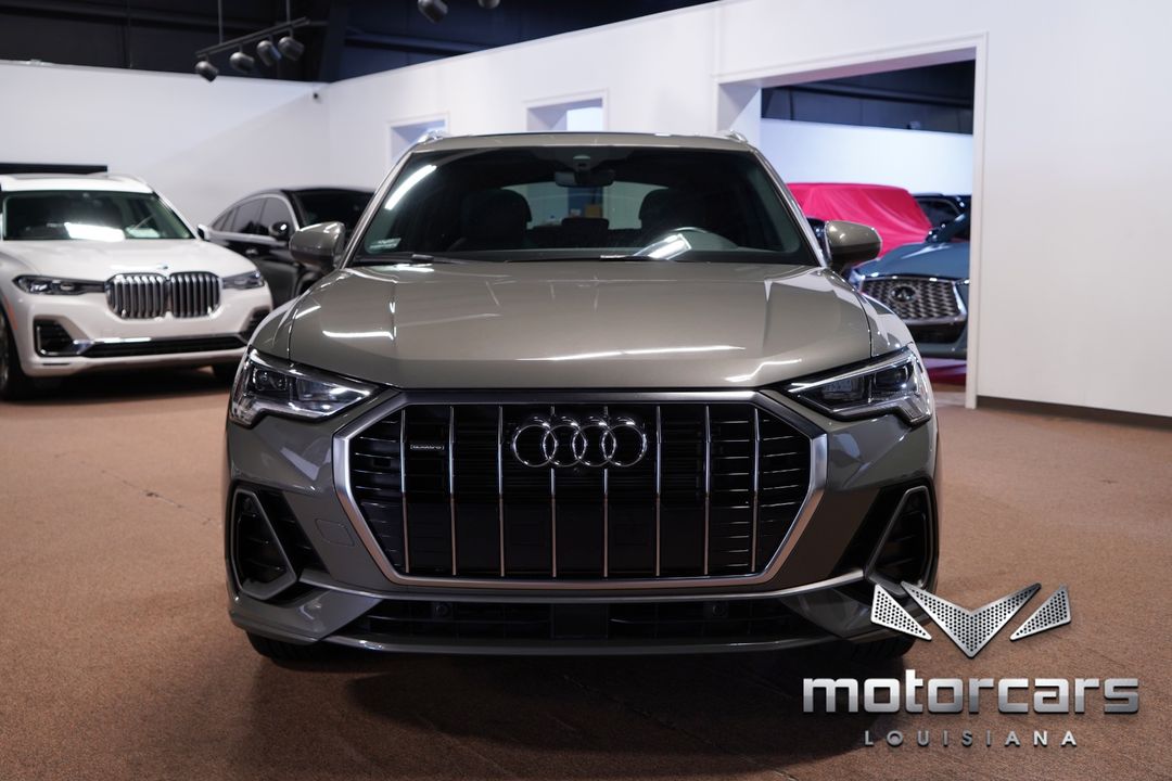 2022 Audi Q3
