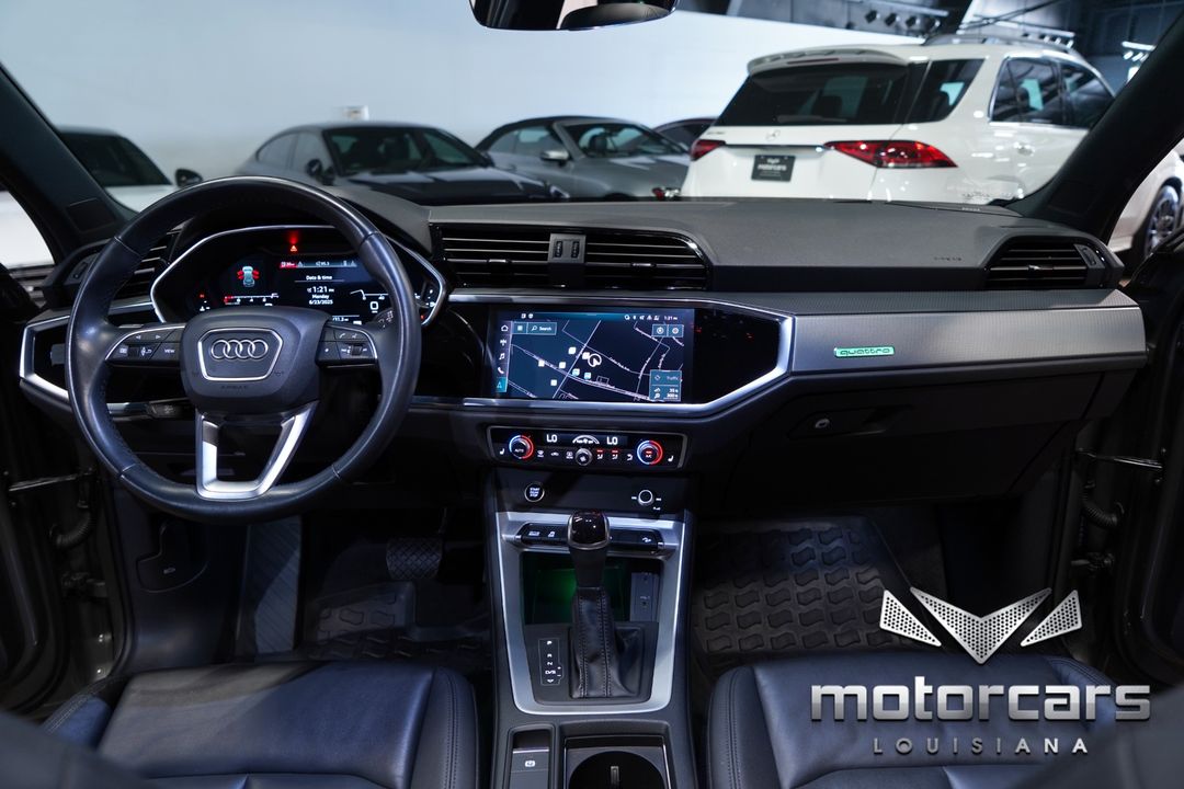 2022 Audi Q3