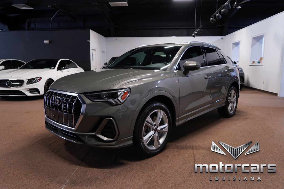 2022 Audi Q3