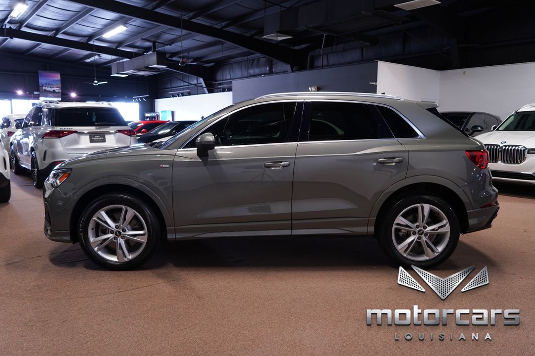 2022 Audi Q3