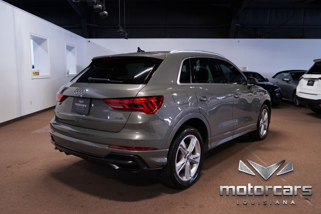 2022 Audi Q3