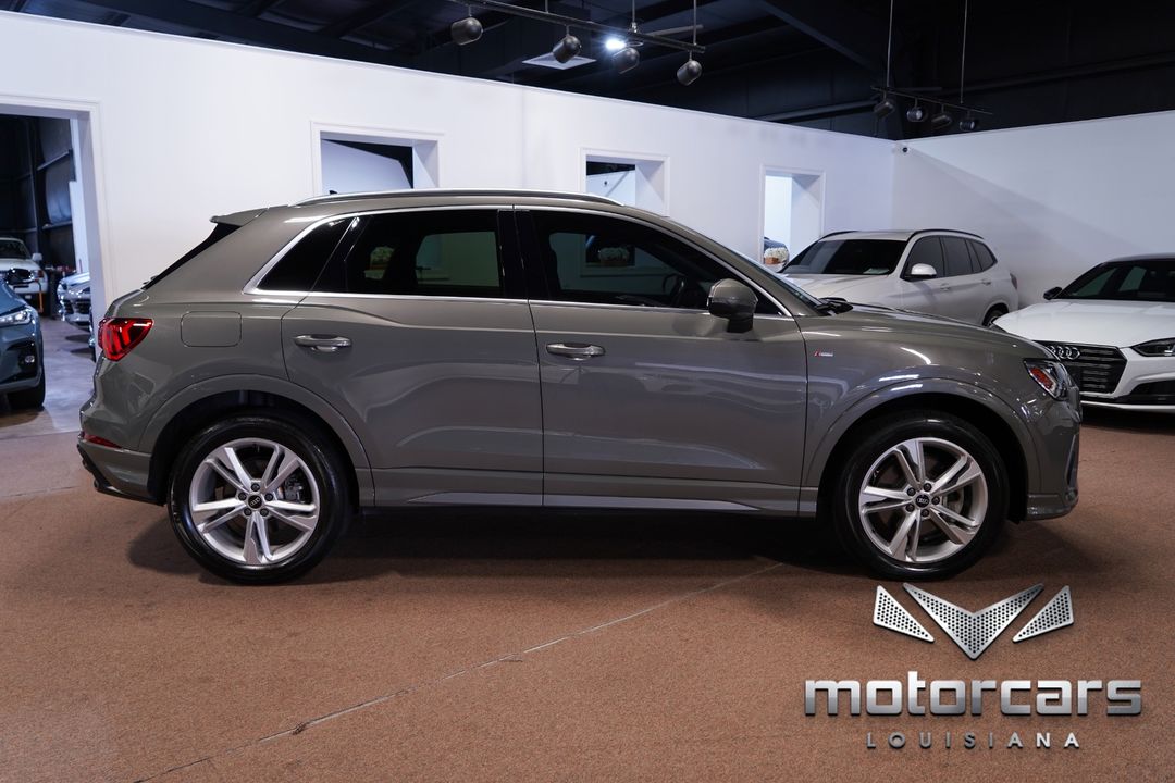 2022 Audi Q3