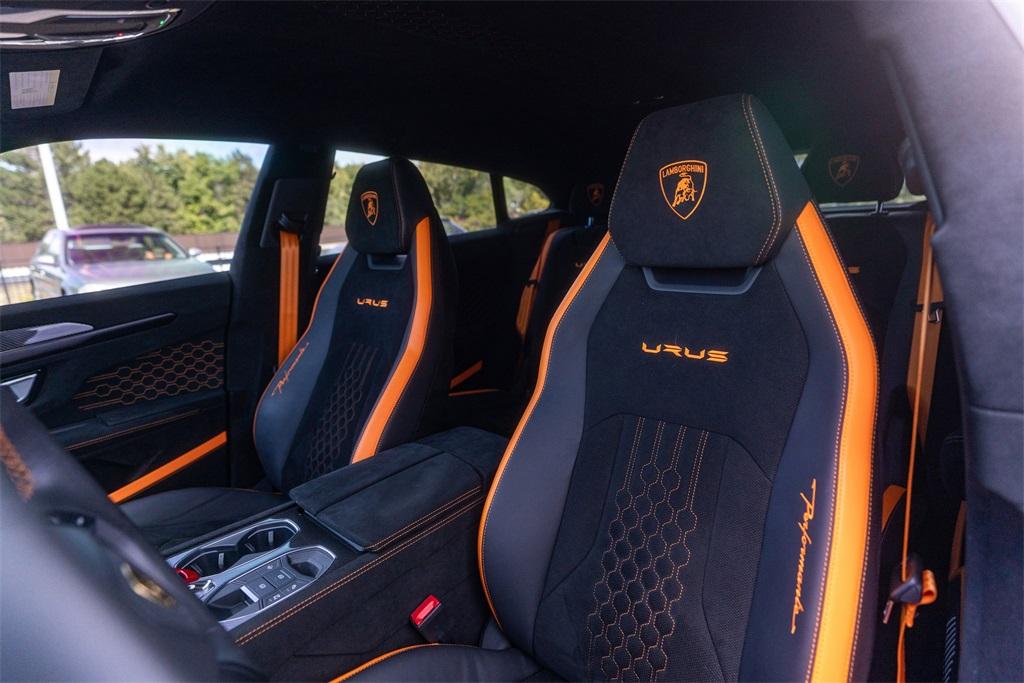 2024 Lamborghini Urus