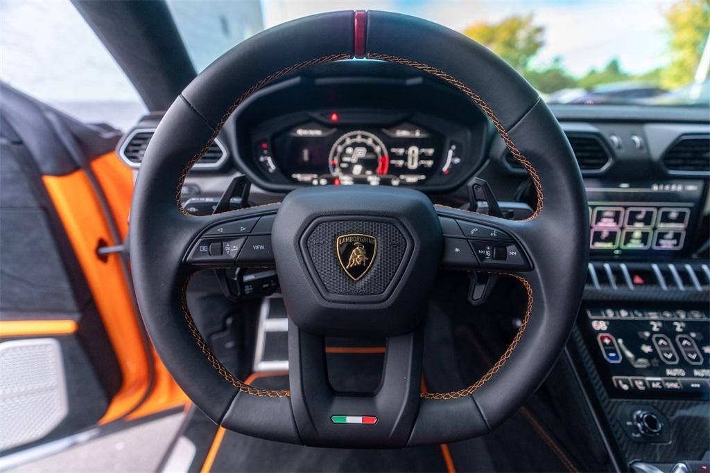2024 Lamborghini Urus