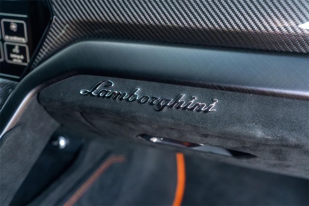 2024 Lamborghini Urus