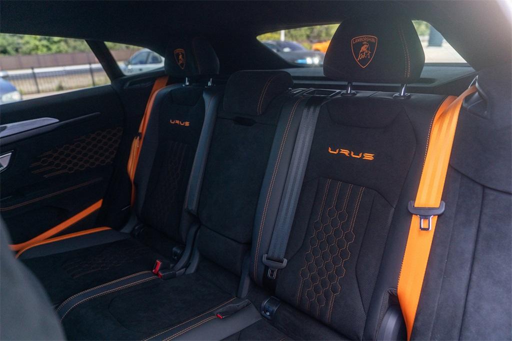 2024 Lamborghini Urus