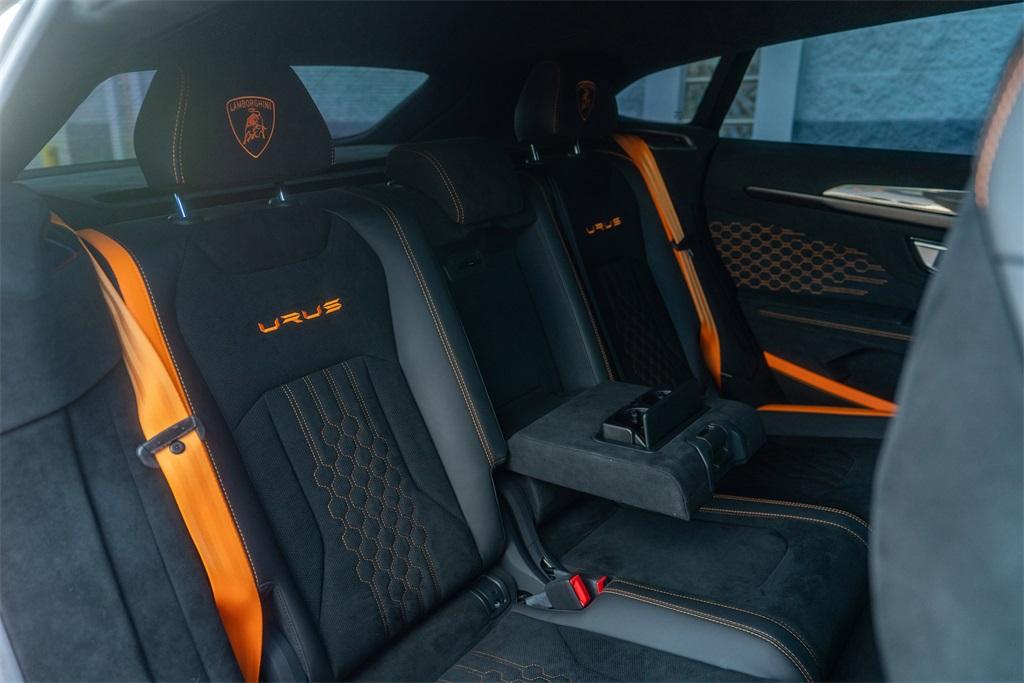 2024 Lamborghini Urus
