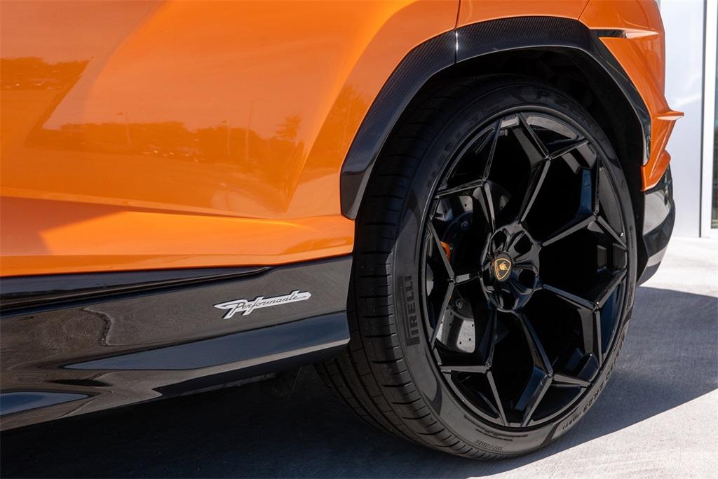 2024 Lamborghini Urus