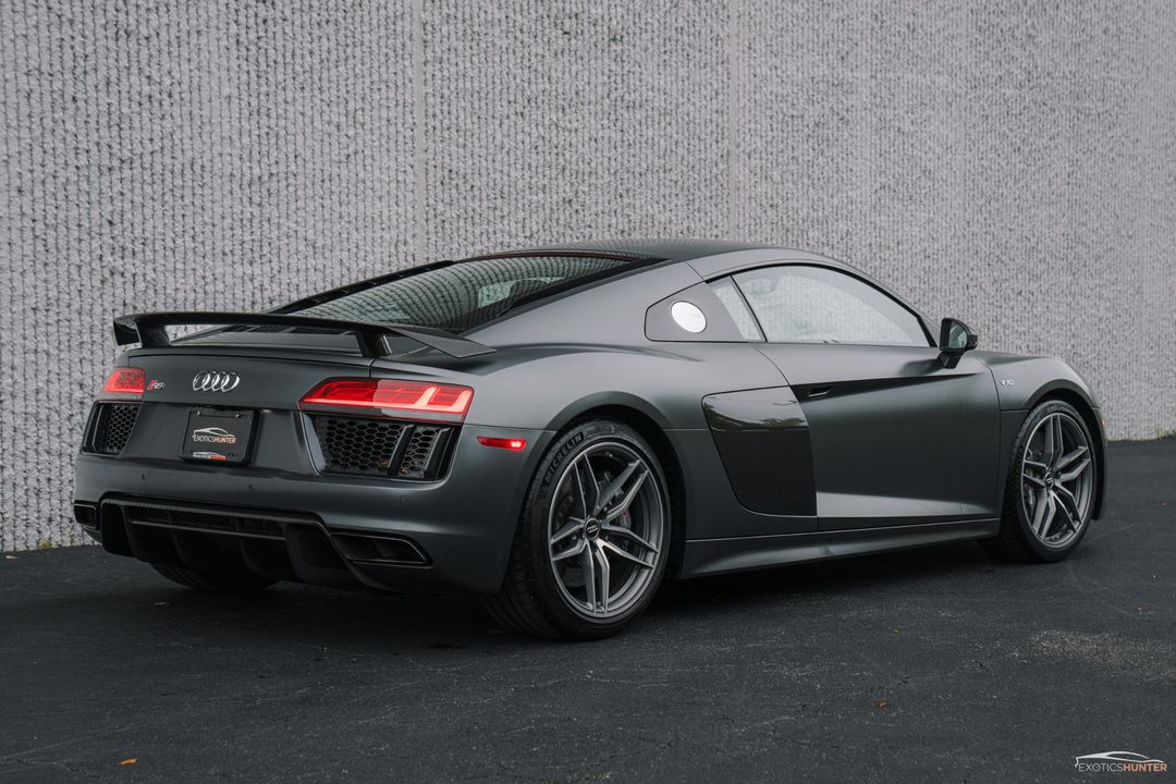 2017 Audi R8