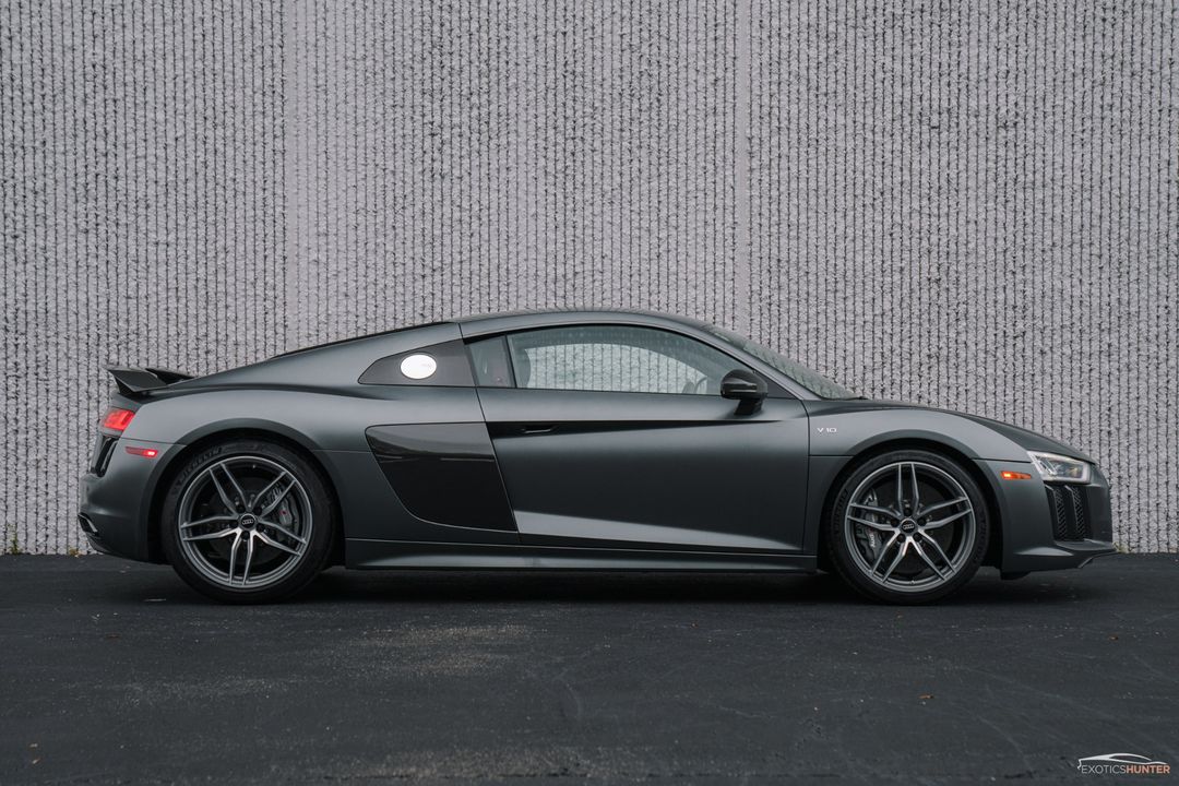 2017 Audi R8