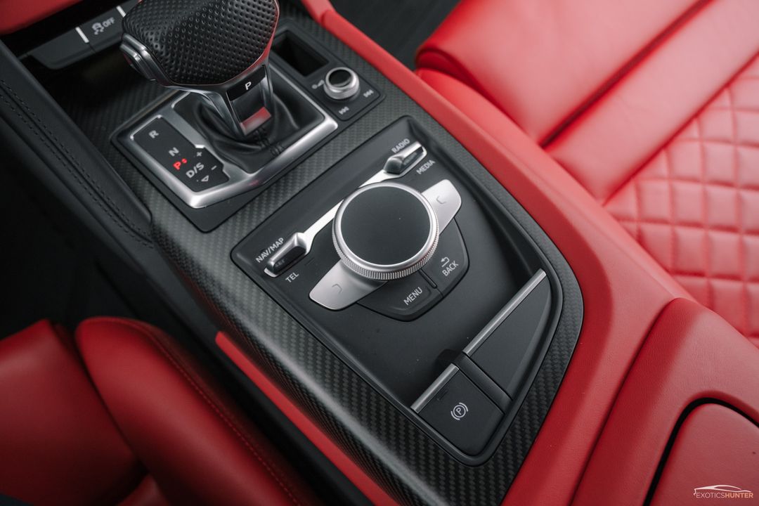 2017 Audi R8