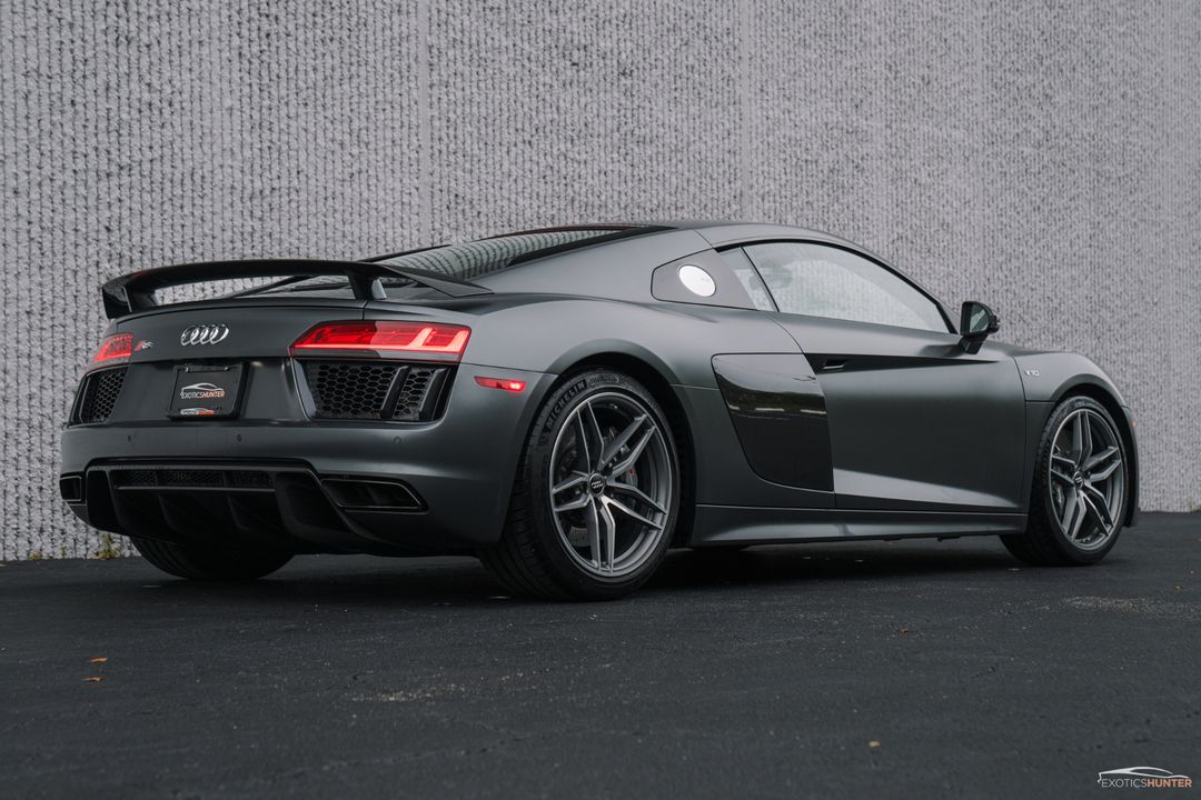 2017 Audi R8