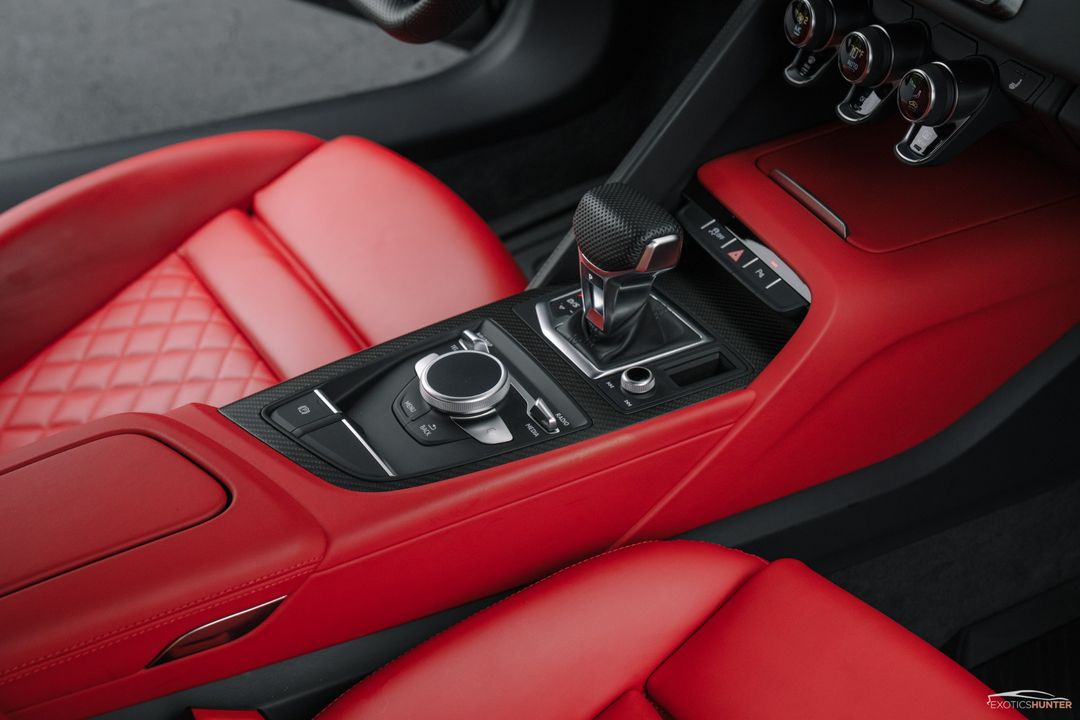 2017 Audi R8