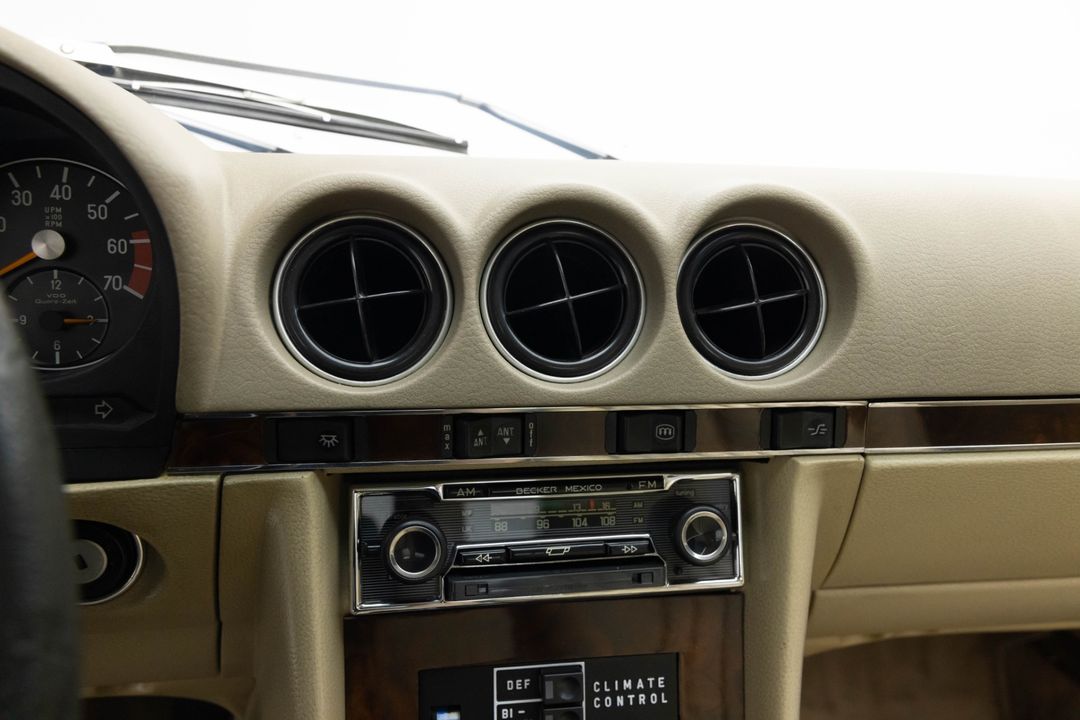 1979 Mercedes-Benz 450-Class