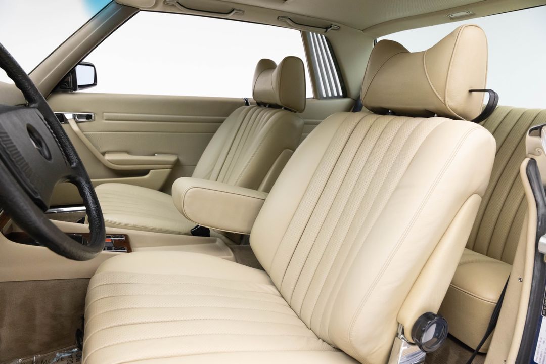 1979 Mercedes-Benz 450-Class