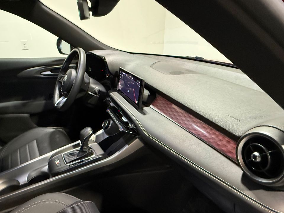 2024 Alfa Romeo Tonale Hybrid TI 4DR CROSSOVER AWD