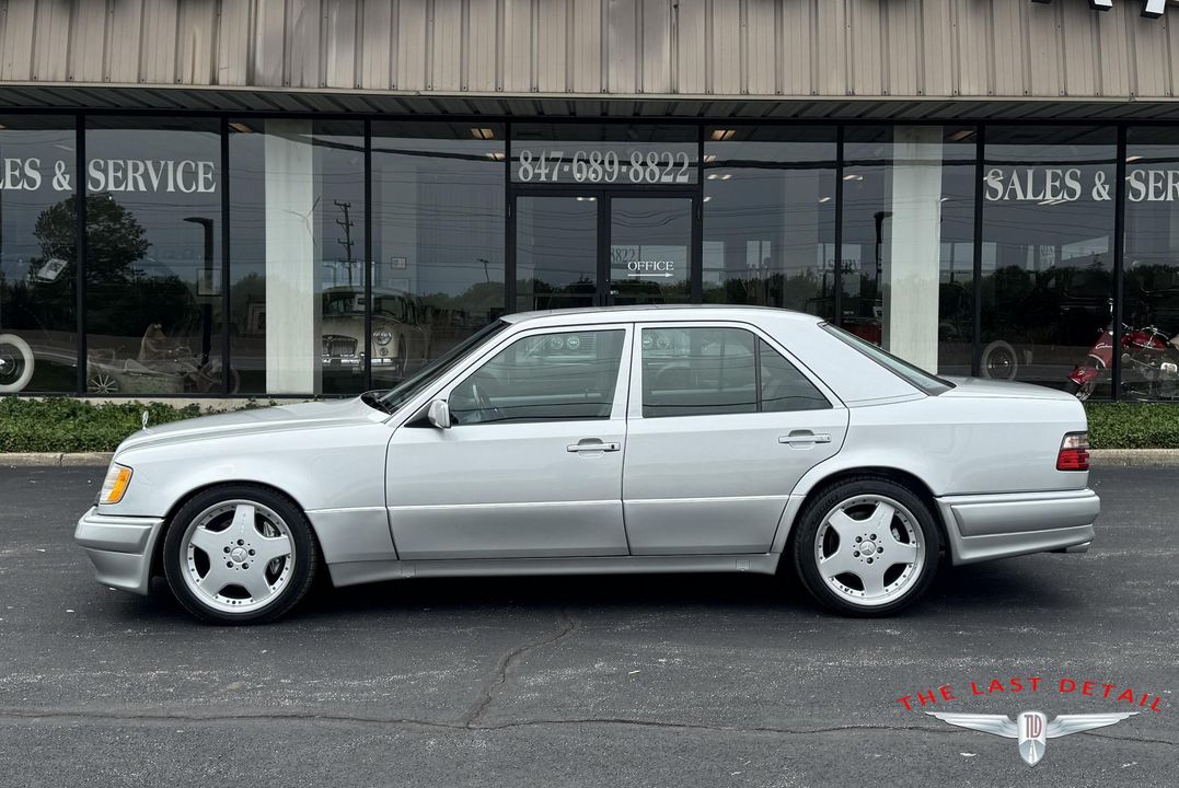 1993 Mercedes Benz E60 AMG