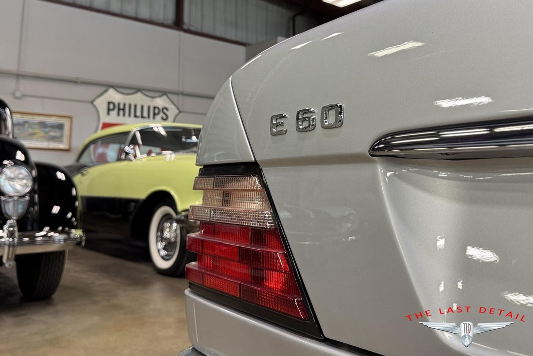 1993 Mercedes Benz E60 AMG