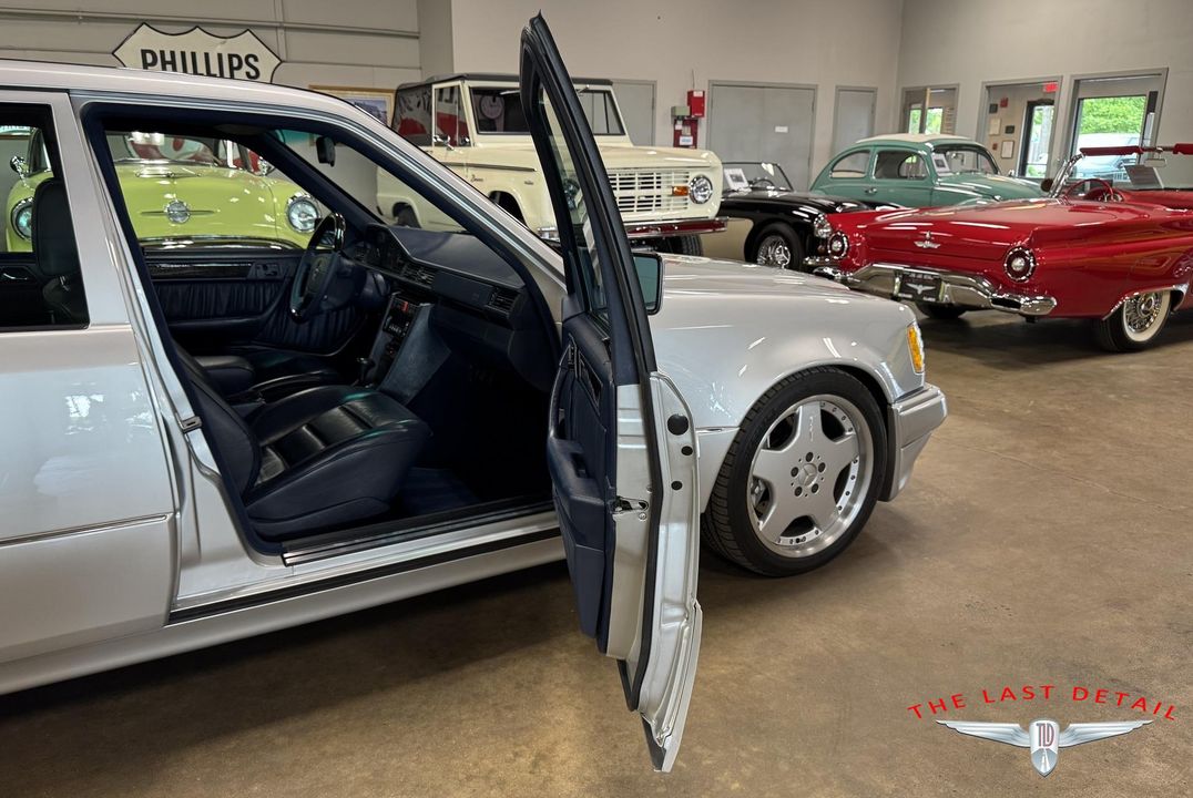 1993 Mercedes Benz E60 AMG