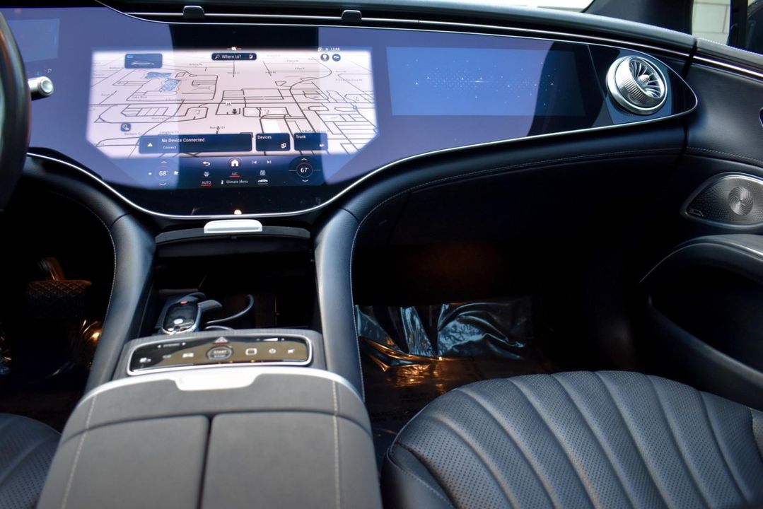 2022 Mercedes-Benz EQS