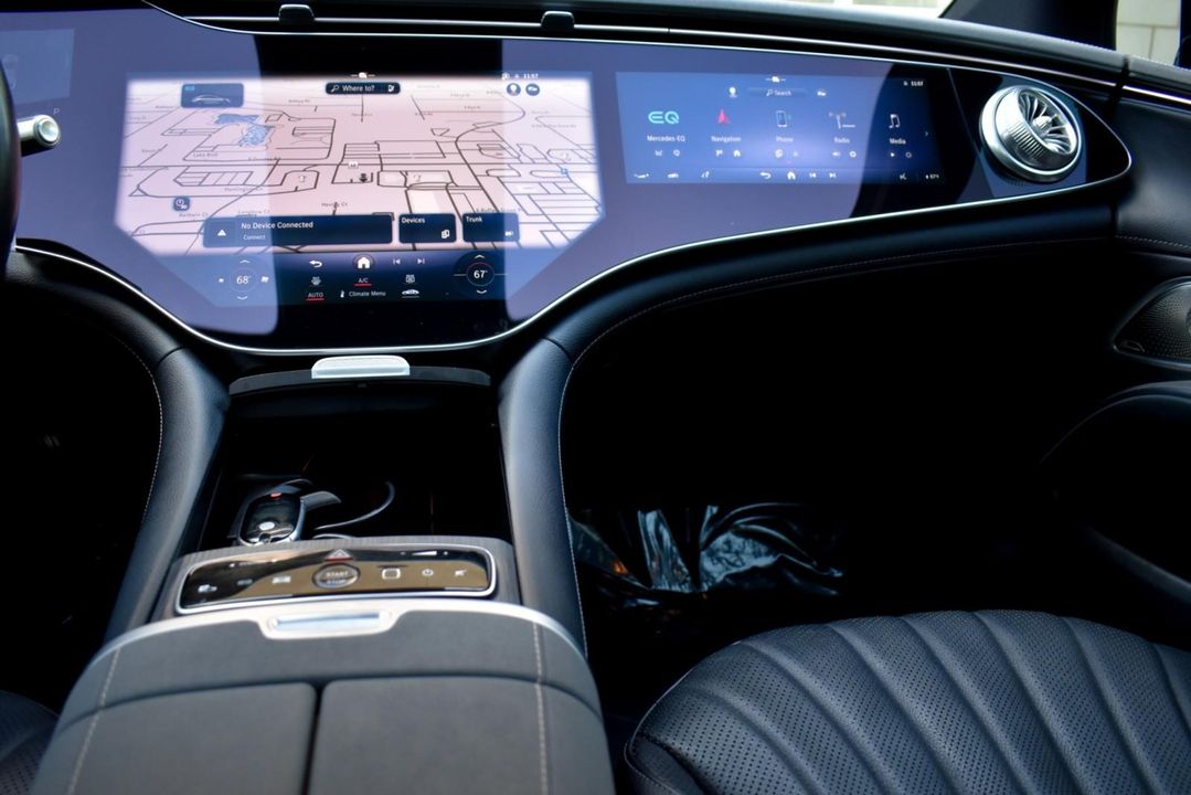 2022 Mercedes-Benz EQS