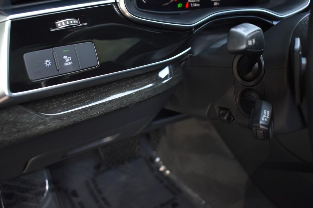 2019 Audi Q8 Premium 55 TFSI quattro