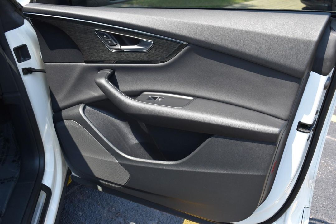 2019 Audi Q8 Premium 55 TFSI quattro