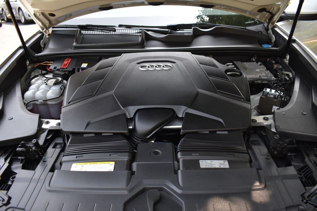 2019 Audi Q8 Premium 55 TFSI quattro