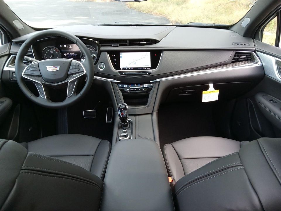 2025 Cadillac XT5