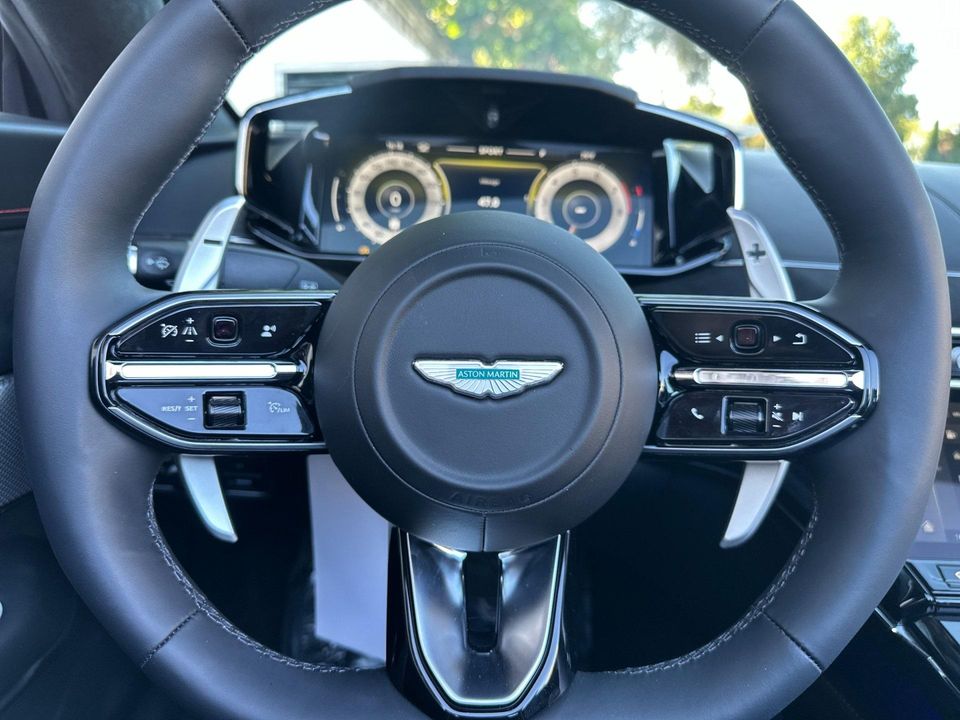 2026 Aston Martin Vantage