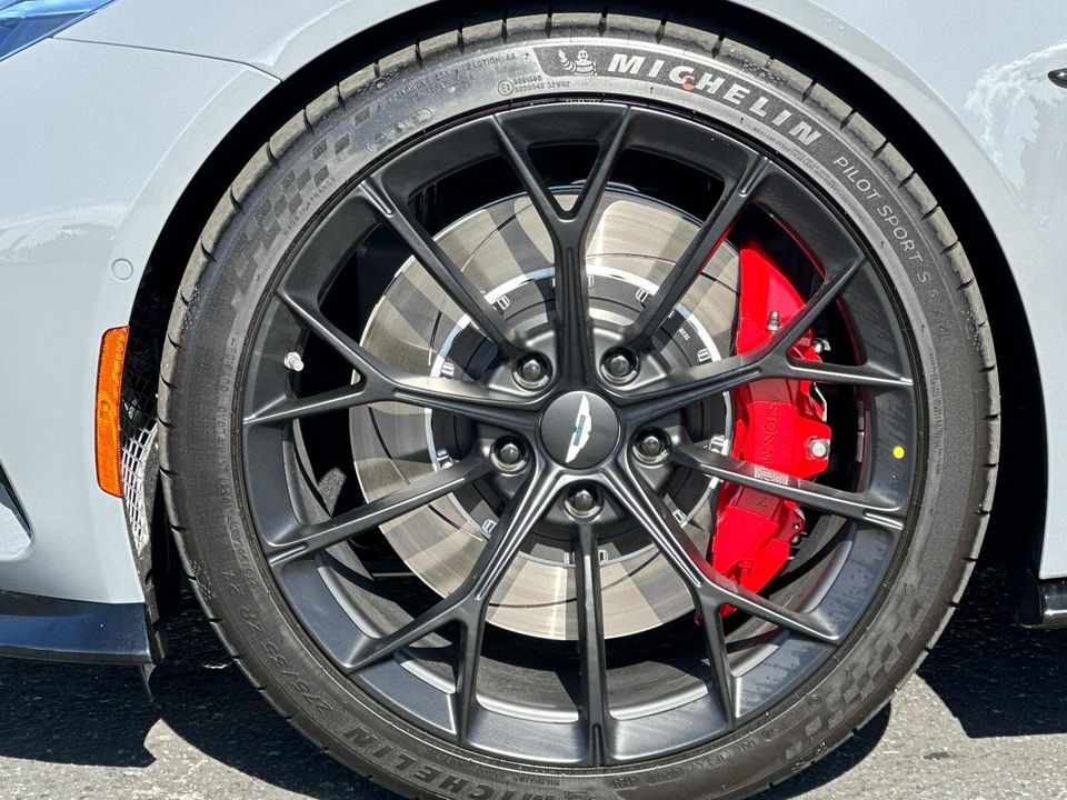 2026 Aston Martin Vantage