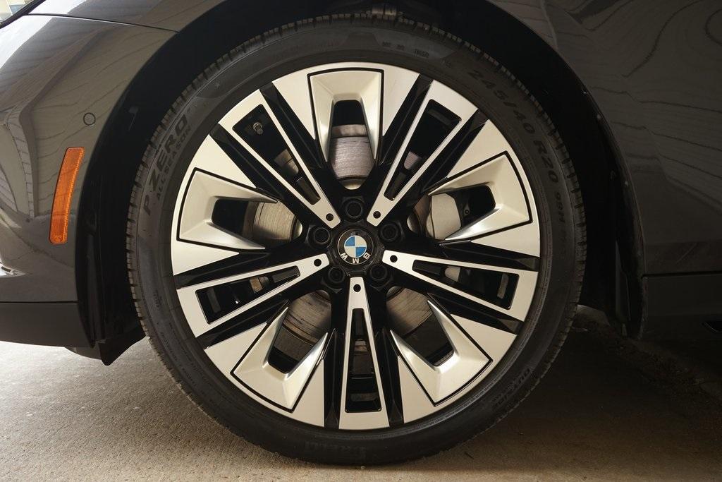 2025 BMW 5 Series