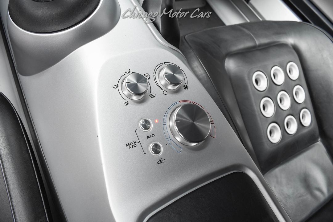 2005 Ford GT