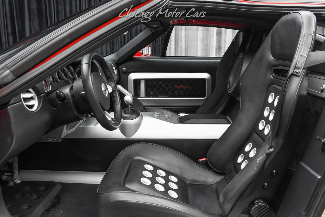 2005 Ford GT