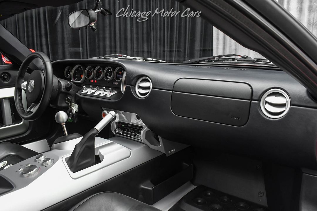 2005 Ford GT