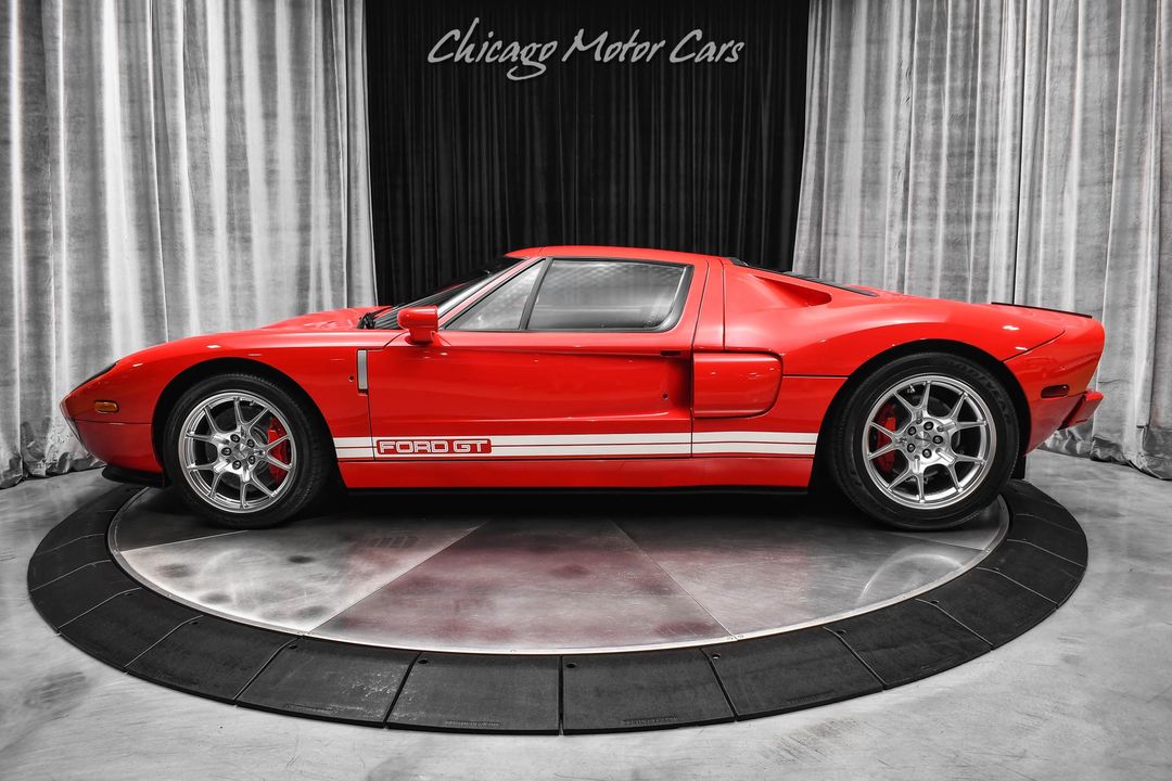 2005 Ford GT