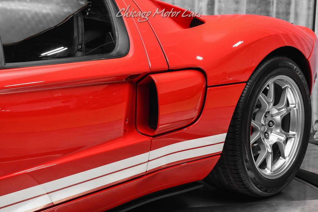 2005 Ford GT