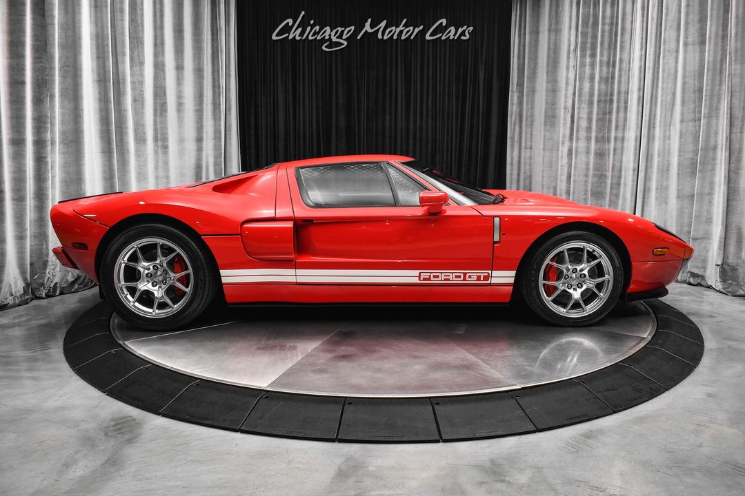2005 Ford GT