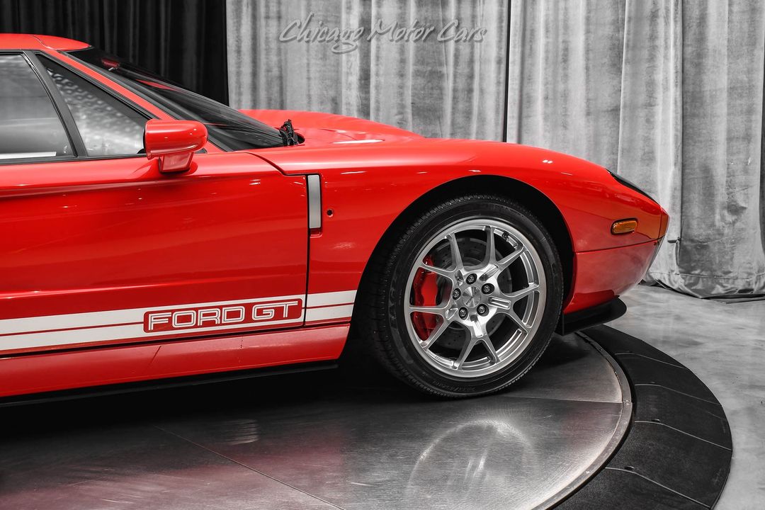 2005 Ford GT