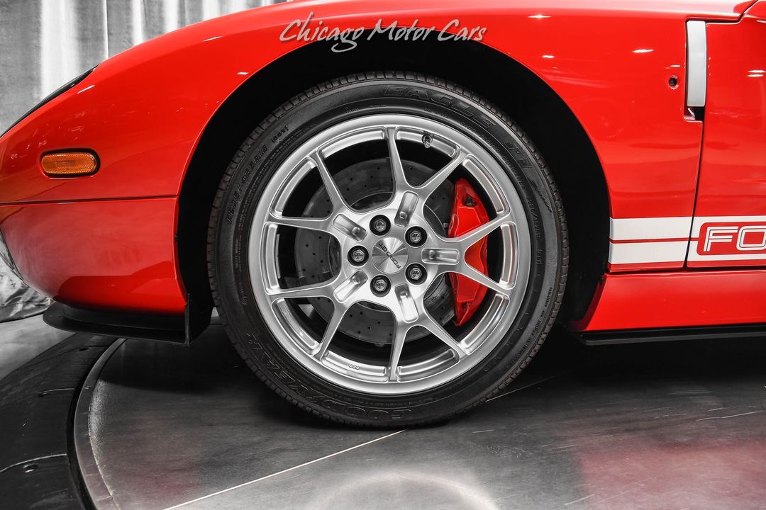 2005 Ford GT